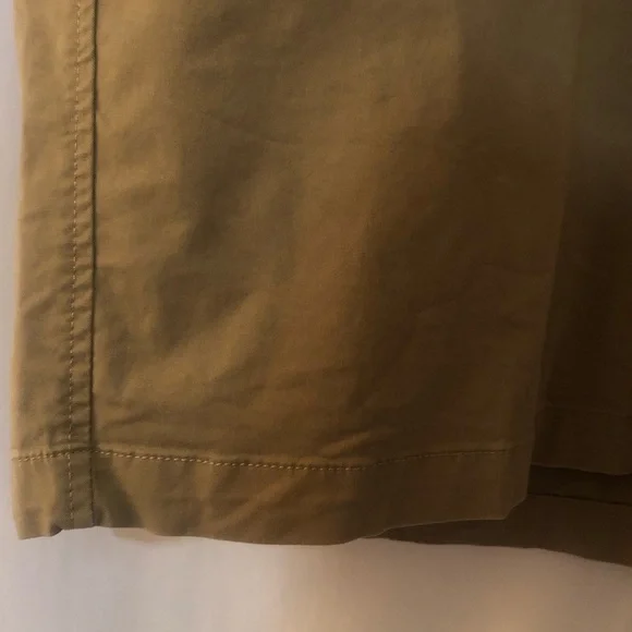 DOCKERS Men's Straight Fit Supreme Flex Ultimate 9.5" Shorts Size 48 - Picture 11 of 11